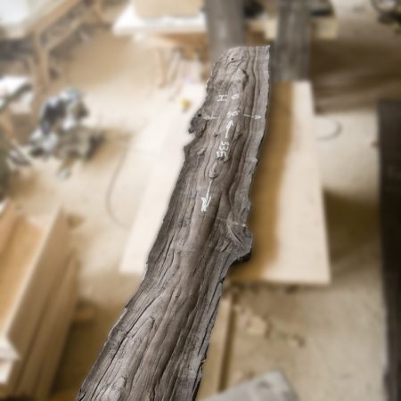 Moseeg (Bog Oak) planke – 6x46x335cm (2.4x18x132’’)